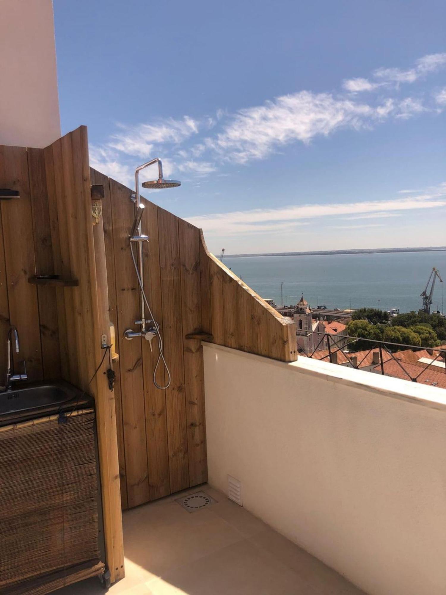 Beautiful River Views In Graca Apartment *