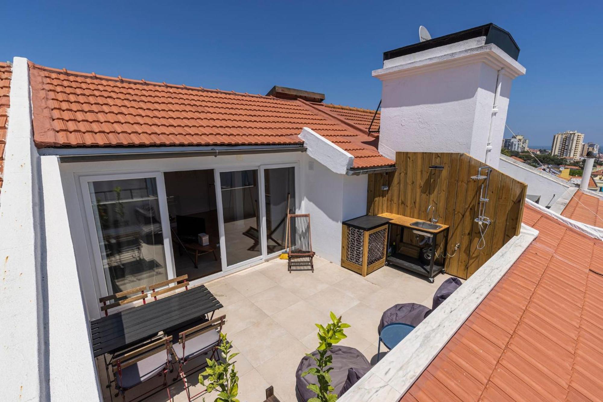 Beautiful River Views In Graca Apartment Lisbon