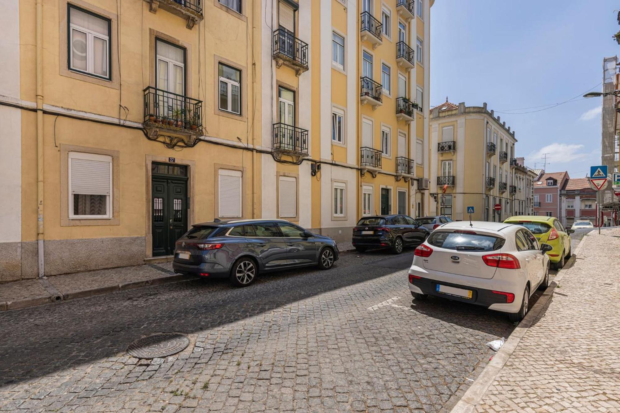 Beautiful River Views In Graca Lisbon