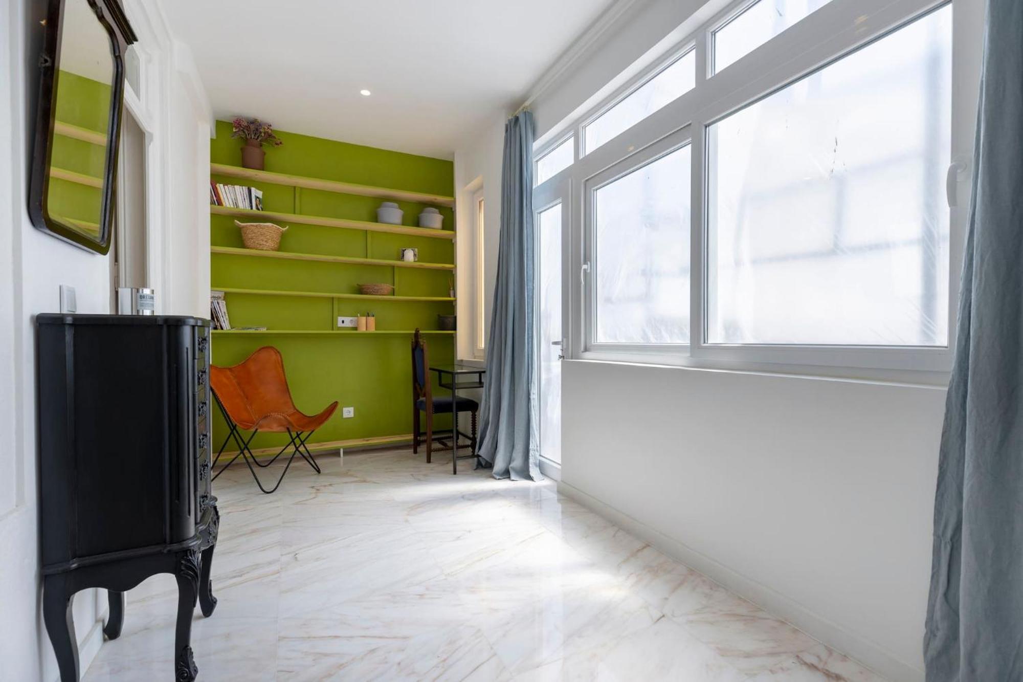 Beautiful River Views In Graca Apartment