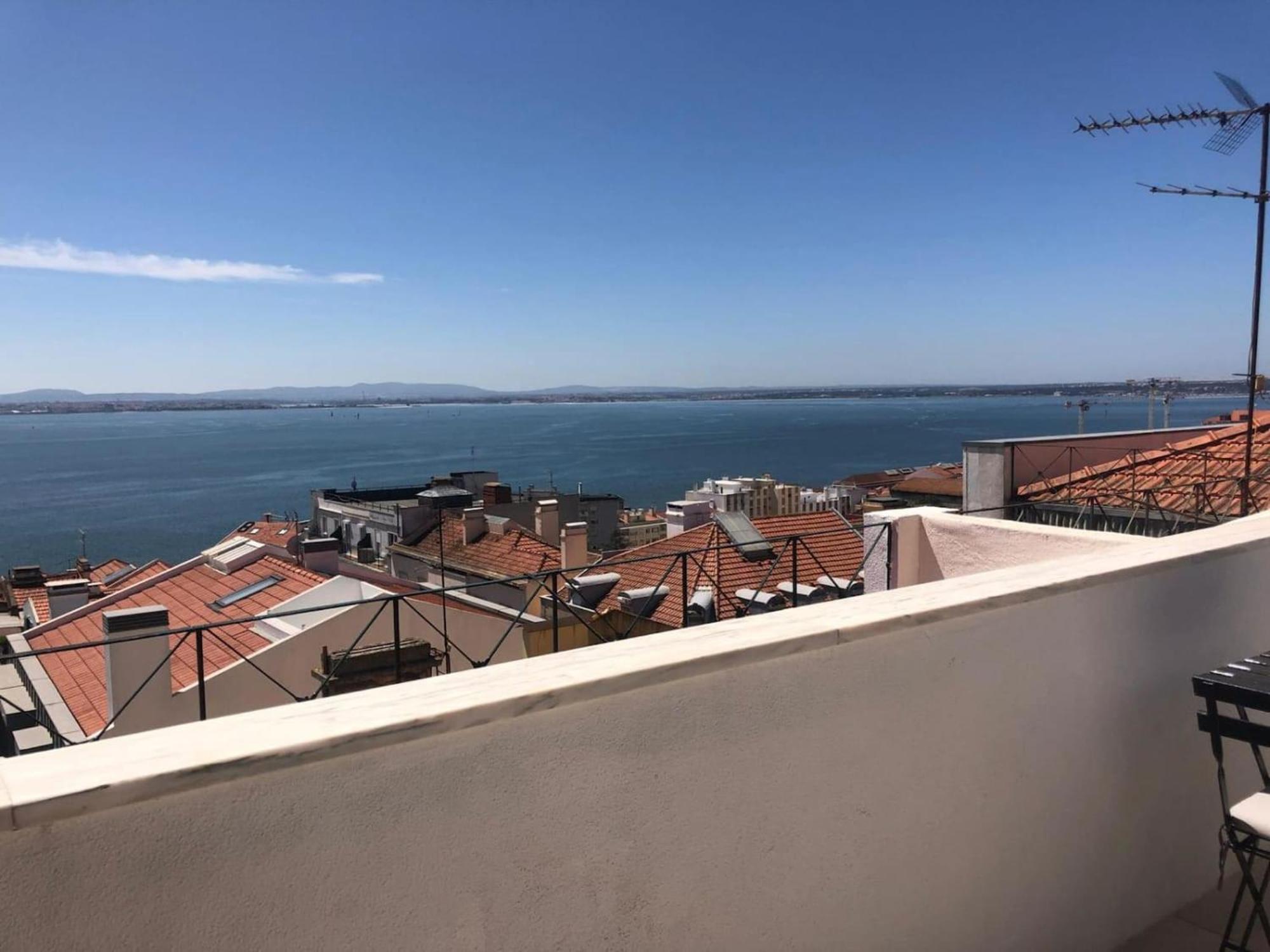 Apartment Beautiful River Views In Graca